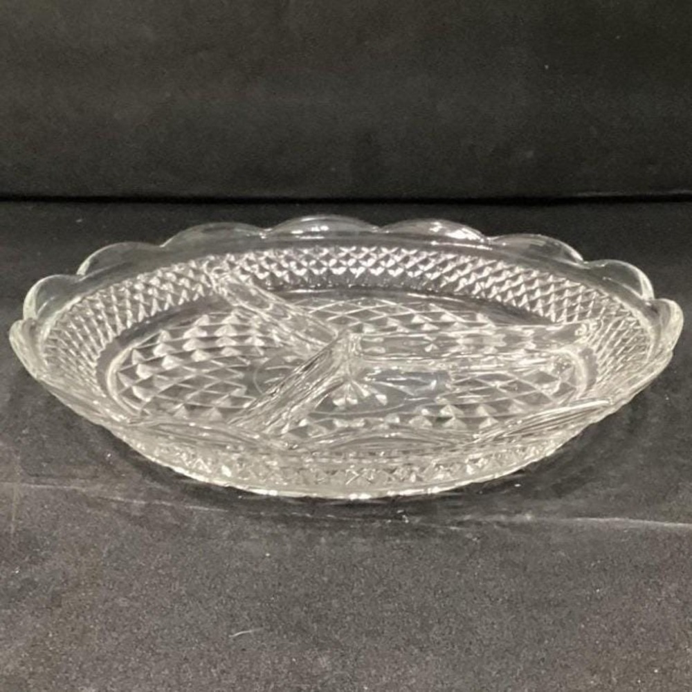 Vintage Anchor Hocking Wexford Divided‎ Relish Dish 8-1/2" - Picture 6 of 9